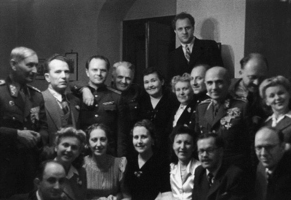 Иллюстрация к книге — Руденко. Генеральный прокурор СССР [i_157.jpg]