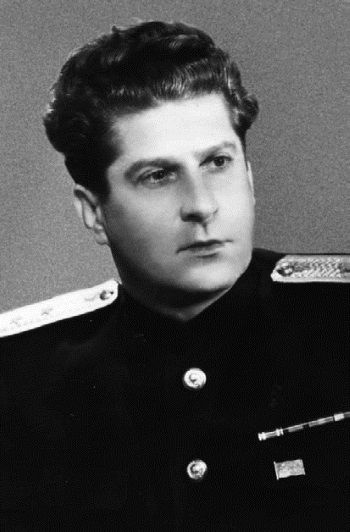 Иллюстрация к книге — Руденко. Генеральный прокурор СССР [i_168.jpg]