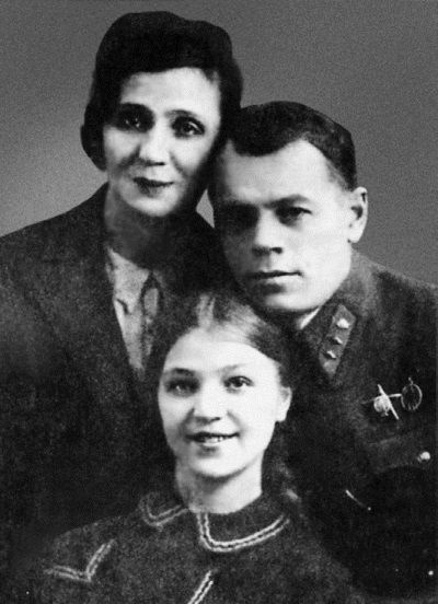 Иллюстрация к книге — Руденко. Генеральный прокурор СССР [i_172.jpg]