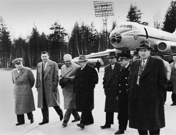 Иллюстрация к книге — Руденко. Генеральный прокурор СССР [i_212.jpg]