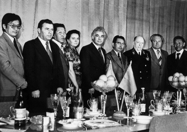 Иллюстрация к книге — Руденко. Генеральный прокурор СССР [i_221.jpg]