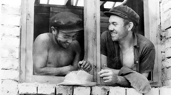 Иллюстрация к книге — Имя, ставшее эпохой. Нурсултан Назарбаев: новое прочтение биографии [i_028.jpg]