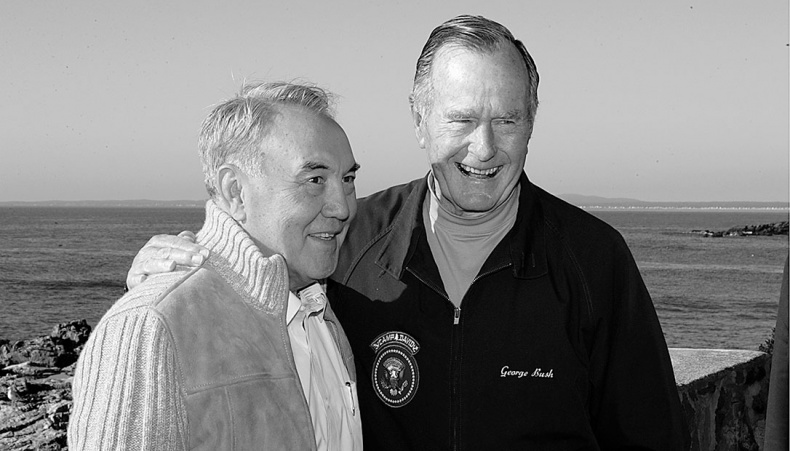 Иллюстрация к книге — Имя, ставшее эпохой. Нурсултан Назарбаев: новое прочтение биографии [i_099.jpg]