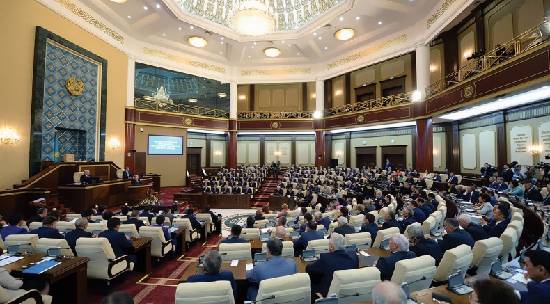 Иллюстрация к книге — Имя, ставшее эпохой. Нурсултан Назарбаев: новое прочтение биографии [i_106.jpg]