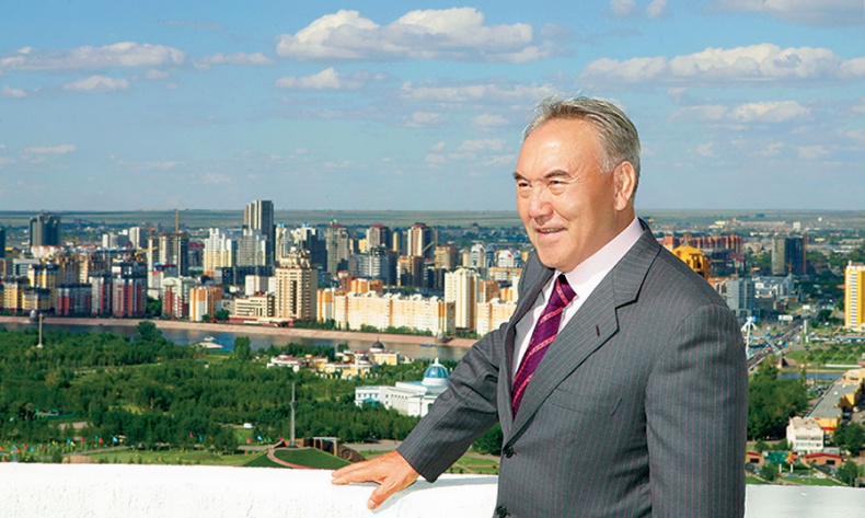 Иллюстрация к книге — Имя, ставшее эпохой. Нурсултан Назарбаев: новое прочтение биографии [i_111.jpg]