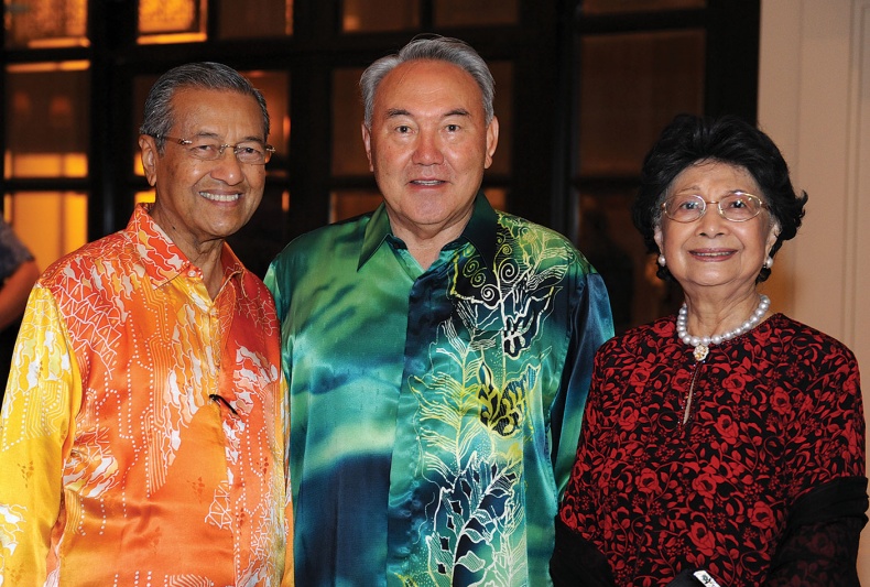 Иллюстрация к книге — Имя, ставшее эпохой. Нурсултан Назарбаев: новое прочтение биографии [i_154.jpg]