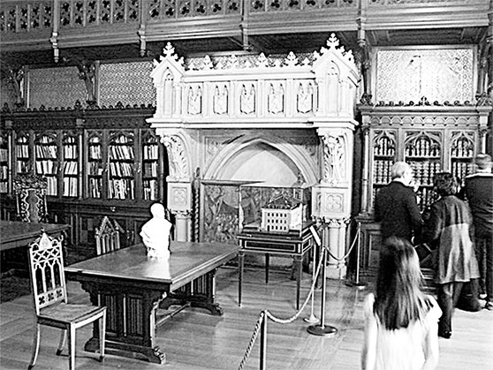 Иллюстрация к книге — Люди Зимнего дворца. Монаршие особы, их фавориты и слуги [i_174.jpg]