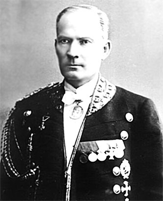 Иллюстрация к книге — Люди Зимнего дворца. Монаршие особы, их фавориты и слуги [i_200.jpg]