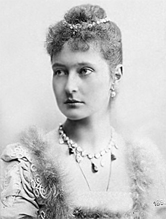 Иллюстрация к книге — Люди Зимнего дворца. Монаршие особы, их фавориты и слуги [i_249.jpg]