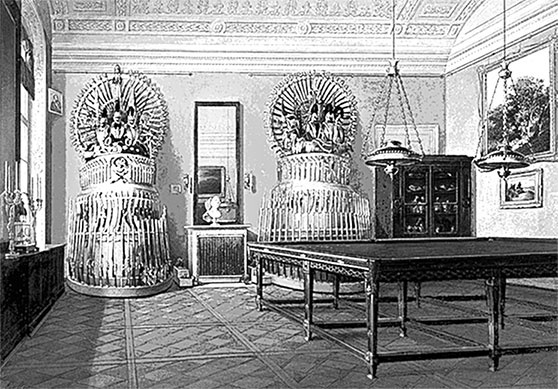 Иллюстрация к книге — Люди Зимнего дворца. Монаршие особы, их фавориты и слуги [i_343.jpg]