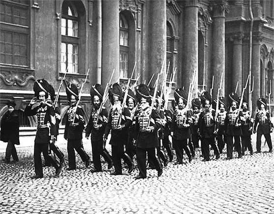 Иллюстрация к книге — Люди Зимнего дворца. Монаршие особы, их фавориты и слуги [i_363.jpg]