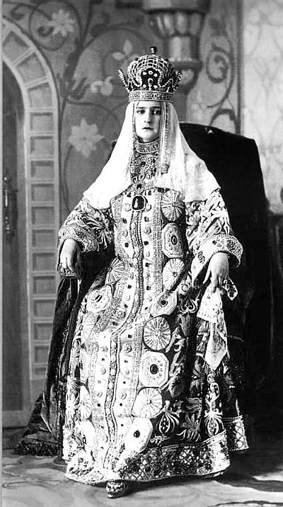 Иллюстрация к книге — Ювелирные сокровища Российского императорского двора [_110.jpg]