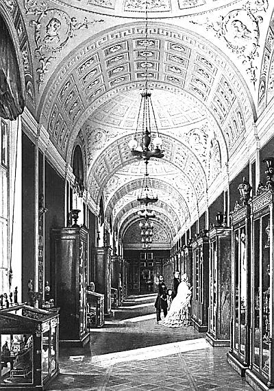 Иллюстрация к книге — Ювелирные сокровища Российского императорского двора [_229.jpg]