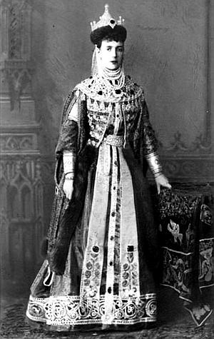 Иллюстрация к книге — Ювелирные сокровища Российского императорского двора [_360.jpg]