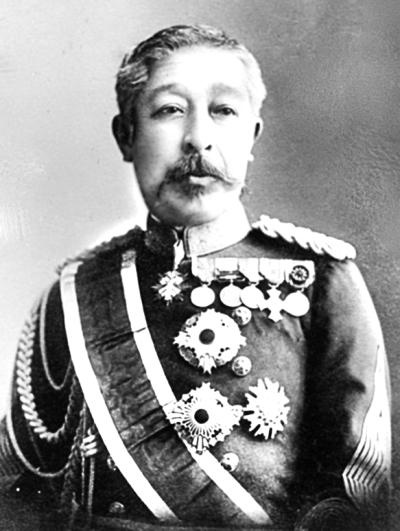 Иллюстрация к книге — Ювелирные сокровища Российского императорского двора [_430.jpg]