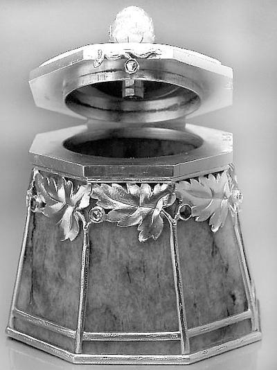 Иллюстрация к книге — Ювелирные сокровища Российского императорского двора [_44.jpg]