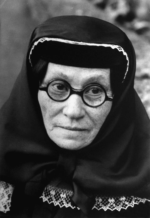 Иллюстрация к книге — Иосиф Сталин в личинах и масках человека, вождя, ученого [_20.jpg]