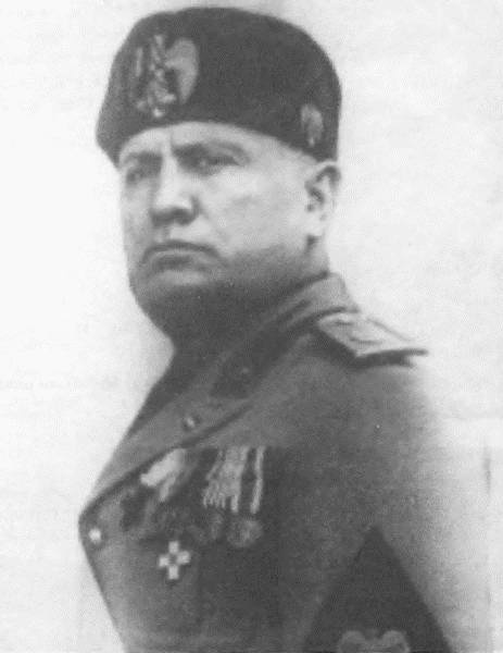 Иллюстрация к книге — Жизнь и смерть Бенито Муссолини [i_014.jpg]