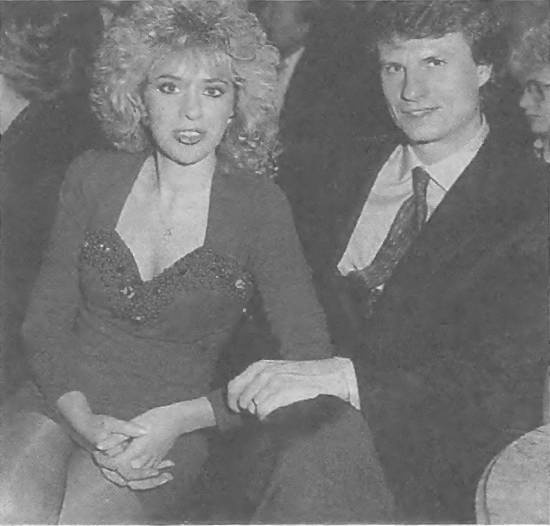 Иллюстрация к книге — Жизнь и смерть Бенито Муссолини [i_042.jpg]