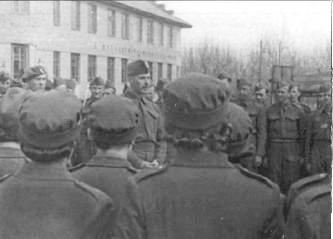 Иллюстрация к книге — "Гнуснейшие из гнусных" [_25.jpg]