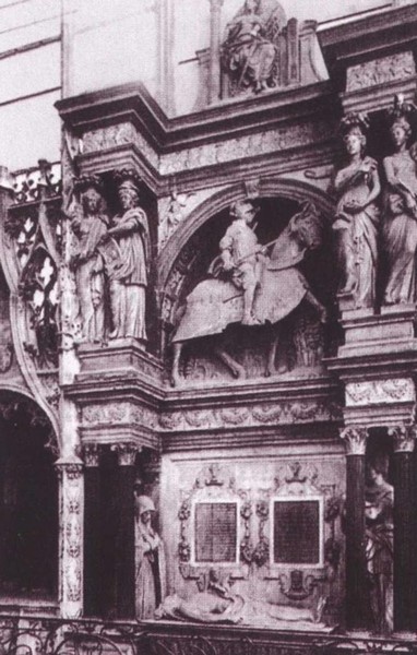 Иллюстрация к книге — Диана Де Пуатье [i_009.jpg]