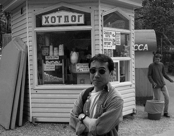 Иллюстрация к книге — Суси-нуар. Занимательное муракамиедение [_30.jpg]