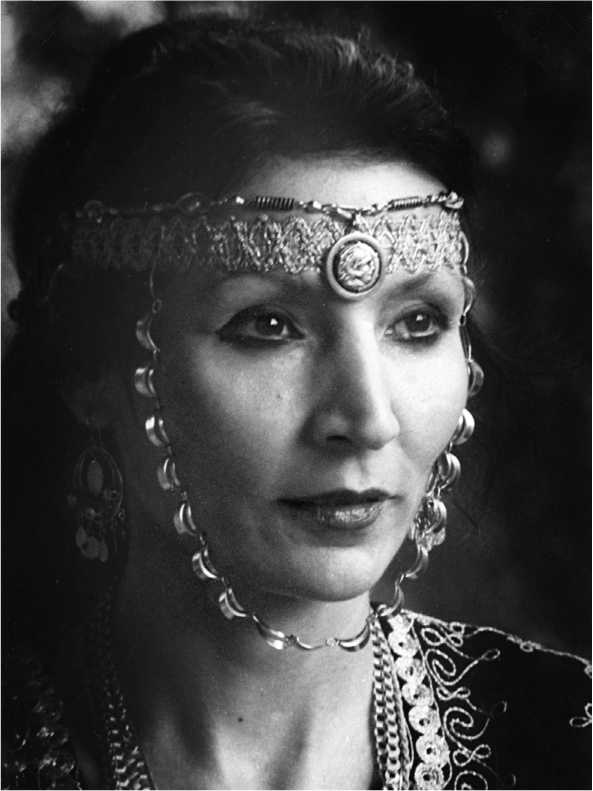 Иллюстрация к книге — Джуна. Тайна великой целительницы [i_004.jpg]