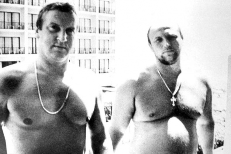 Иллюстрация к книге — Бандитский Петербург. 25 лет спустя [vkl2_10.jpg]