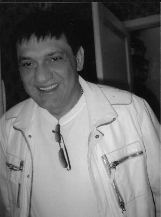 Иллюстрация к книге — Бандитский Петербург. 25 лет спустя [vkl2_12_2.jpg]