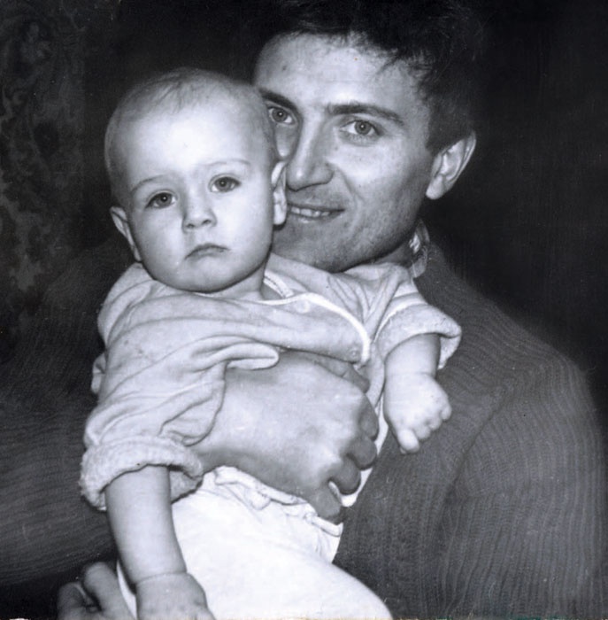 Иллюстрация к книге — Неудержимая. Моя жизнь [i_001.jpg]