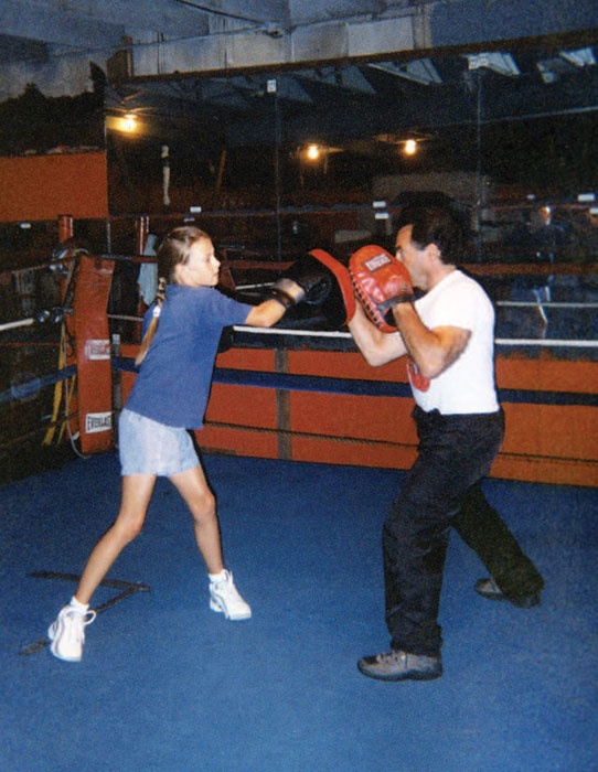 Иллюстрация к книге — Неудержимая. Моя жизнь [i_008.jpg]