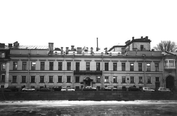 Иллюстрация к книге — Сидней Рейли. Подлинная история «короля шпионов» [i_062.jpg]