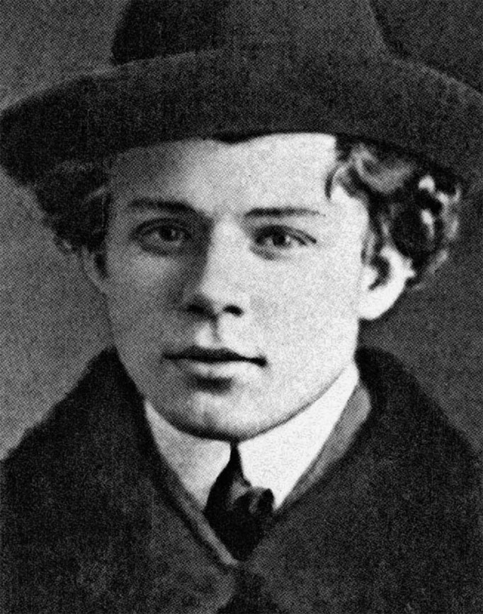 Иллюстрация к книге — Тайна гибели Сергея Есенина. «Черный человек» из ОГПУ [i_001.jpg]