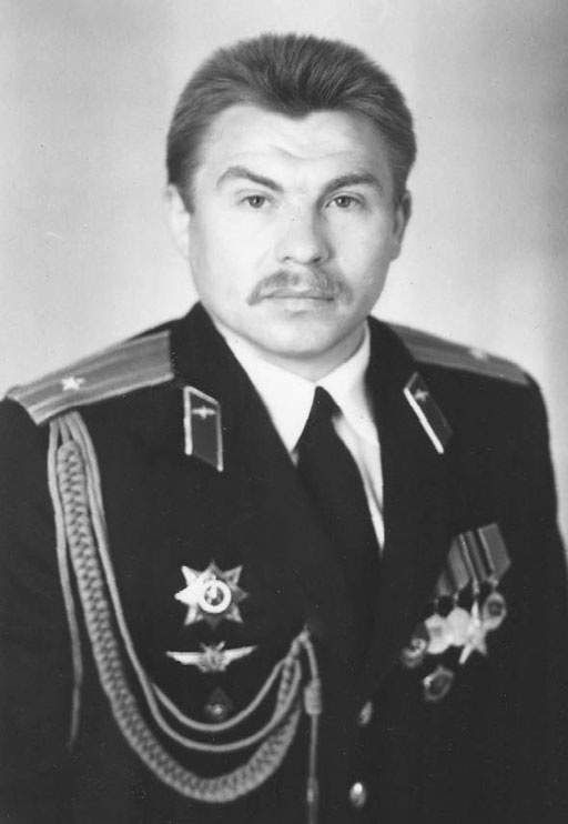 Иллюстрация к книге — Штурмовик [_14.jpg]