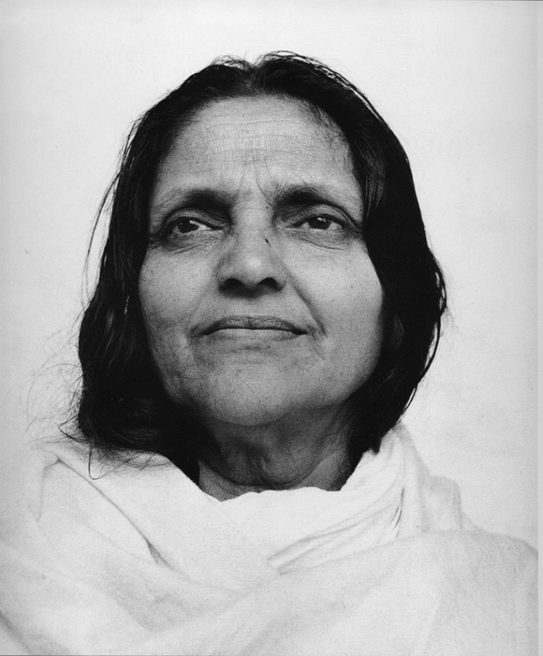 Иллюстрация к книге — Женщины Абсолюта [i_007.jpg]