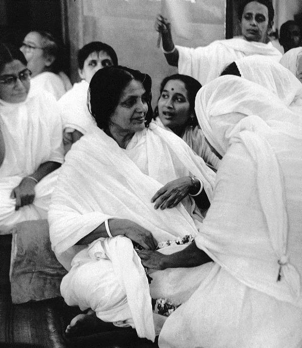 Иллюстрация к книге — Женщины Абсолюта [i_018.jpg]