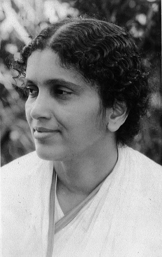 Иллюстрация к книге — Женщины Абсолюта [i_028.jpg]