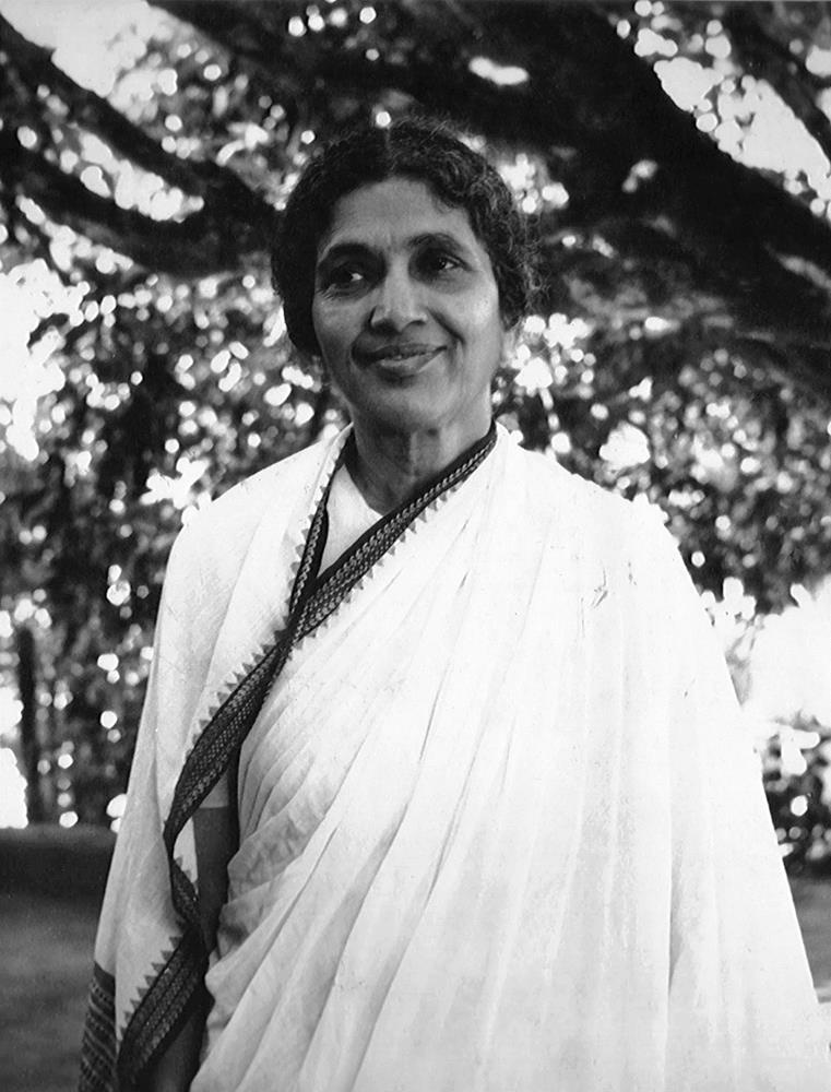 Иллюстрация к книге — Женщины Абсолюта [i_029.jpg]