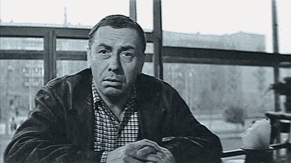 Иллюстрация к книге — Анатолий Папанов. Снимайте шляпу, вытирайте ноги [_12.jpg]