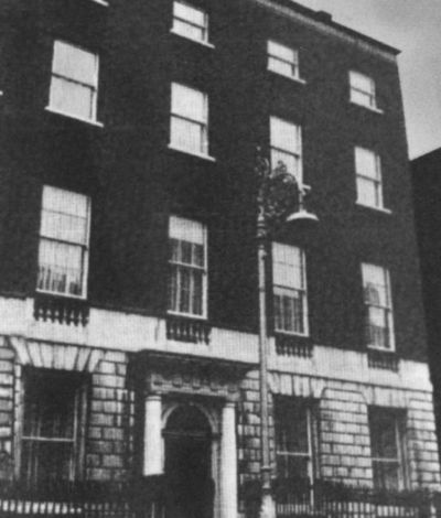 Иллюстрация к книге — Джойс [i_006.jpg]