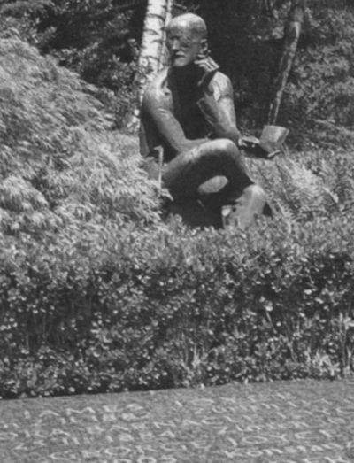 Иллюстрация к книге — Джойс [i_063.jpg]