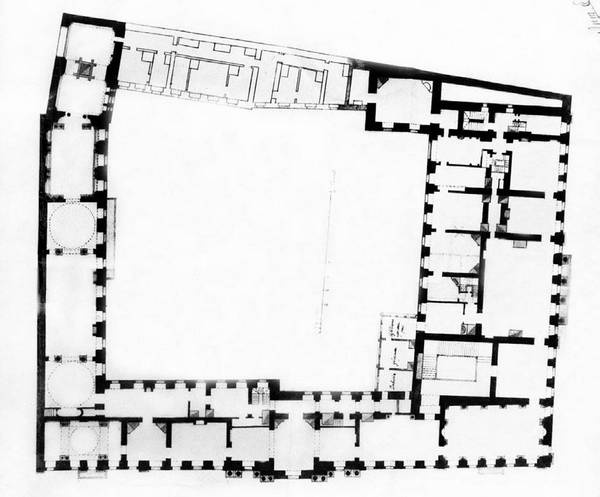 Иллюстрация к книге — Строгоновы. 500 лет рода. Выше только цари [i_051.jpg]