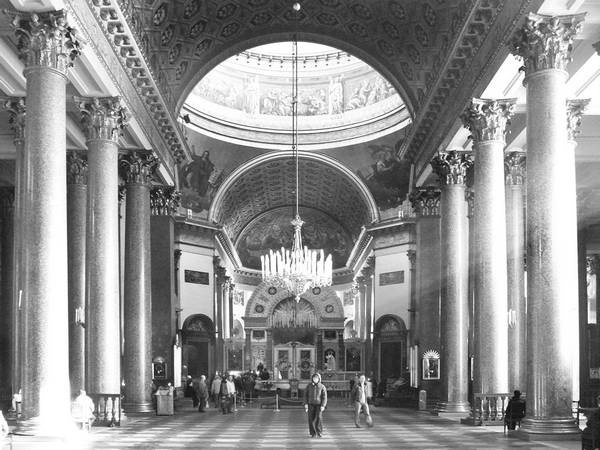 Иллюстрация к книге — Строгоновы. 500 лет рода. Выше только цари [i_071.jpg]