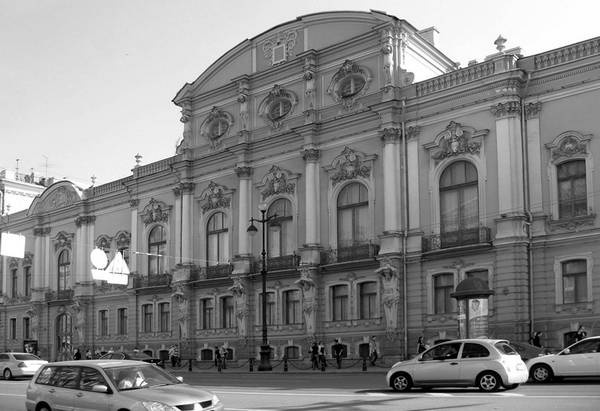 Иллюстрация к книге — Строгоновы. 500 лет рода. Выше только цари [i_113.jpg]