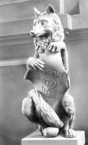 Иллюстрация к книге — Строгоновы. 500 лет рода. Выше только цари [i_118.jpg]