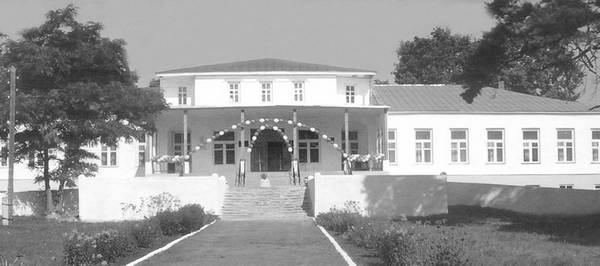 Иллюстрация к книге — Строгоновы. 500 лет рода. Выше только цари [i_133.jpg]