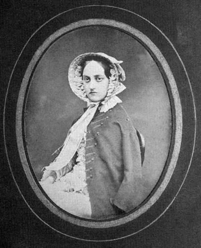 Иллюстрация к книге — Строгоновы. 500 лет рода. Выше только цари [i_140.jpg]