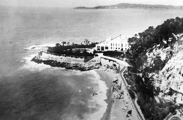 Иллюстрация к книге — Строгоновы. 500 лет рода. Выше только цари [i_222.jpg]