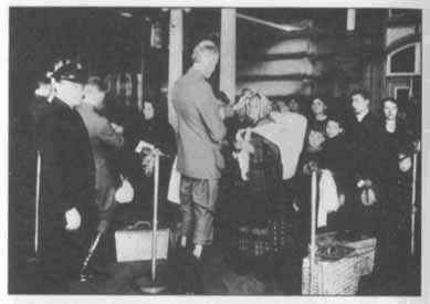 Иллюстрация к книге — Золотая страна. Нью-Йорк, 1903. Дневник американской девочки Зиппоры Фельдман [i_003.jpg]