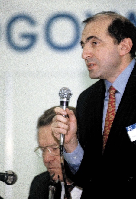 Иллюстрация к книге — Время Березовского [i_022.jpg]